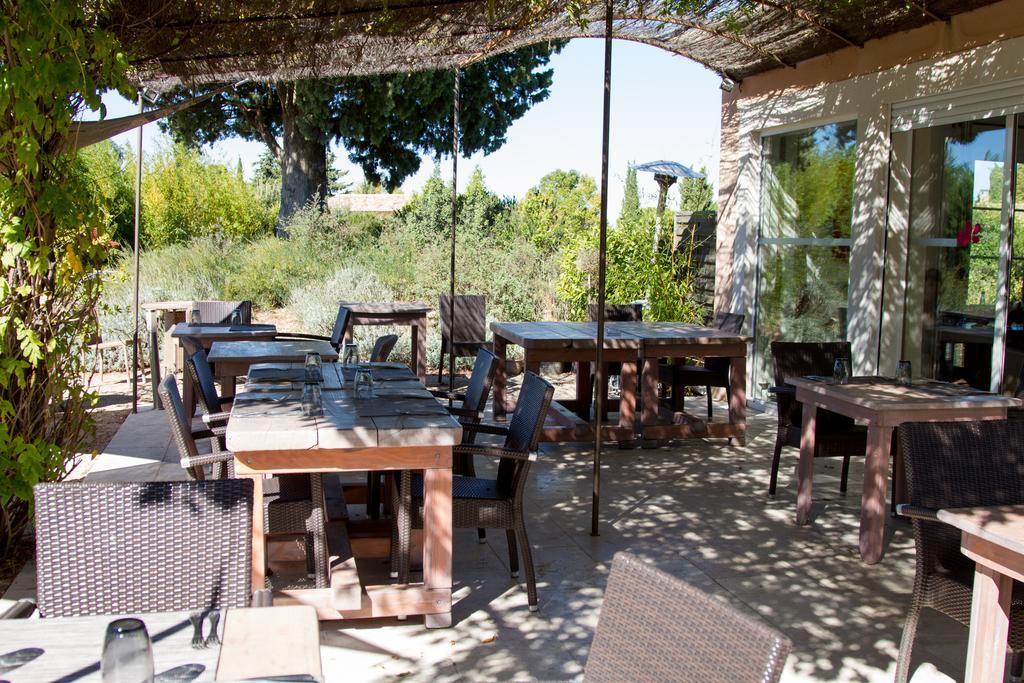 莱斯德梅提费特住宿酒店 Saint-Rémy-de-Provence 外观 照片